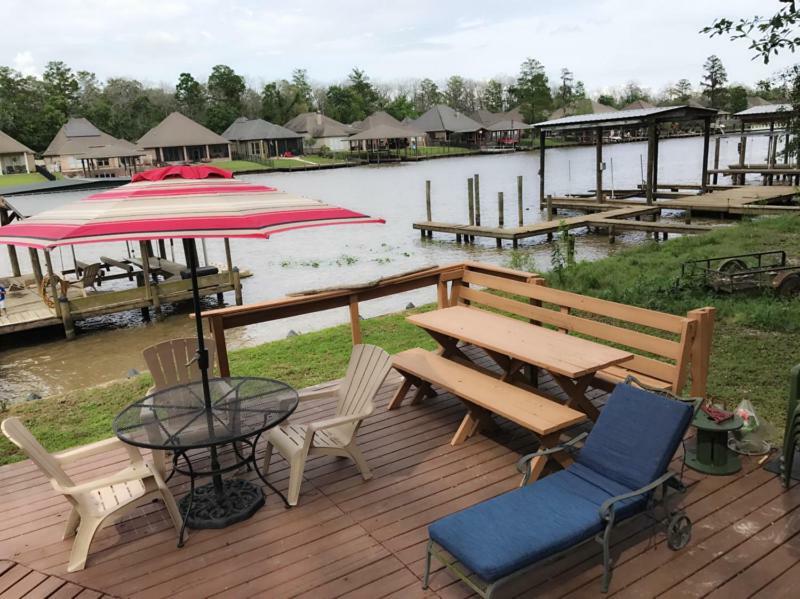 Cozy Cabin On The Bayou Maurepas Ngoại thất bức ảnh